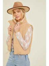 Load image into Gallery viewer, Sherpa Cropped Vest
